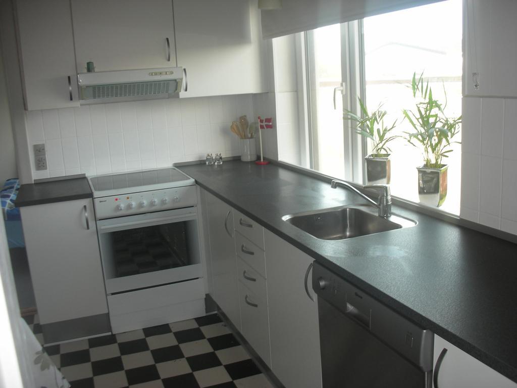 Apartment Fanny Fri Adgang Til Svommehal Хвиде-Санде Номер фото